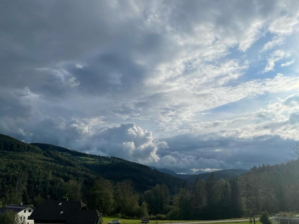 Ferienwohnung ,Hoizmann' Pinsdorf Buitenkant foto