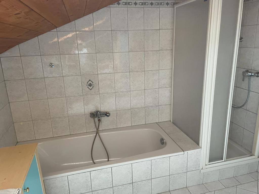 Ferienwohnung ,Hoizmann' Pinsdorf Buitenkant foto